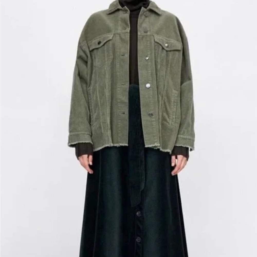Zara Women Shacked Olive Green Raw Hem Oversized Jacket Size M